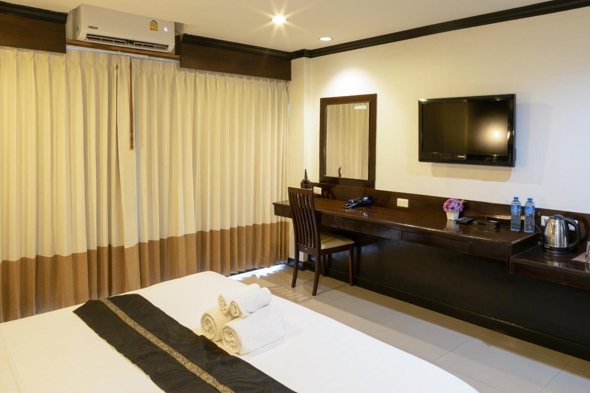 Patong Best Venue Hotel מראה חיצוני תמונה